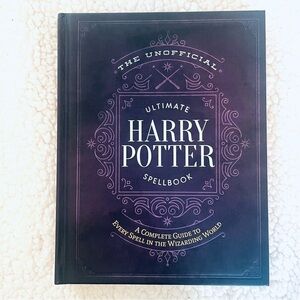 The Unofficial Ultimate Harry Potter Spell Book – Hardcover